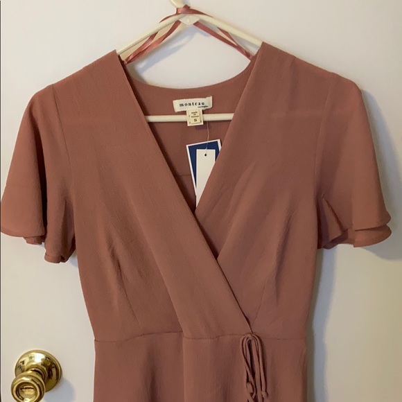 Dusty pink wrap flutter sleeve dress tie small NWT - Picture 2 of 9